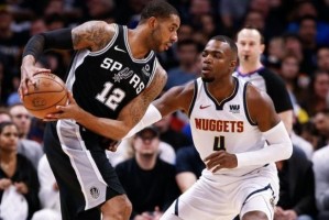  穆雷末节21分马刺逆转火箭  