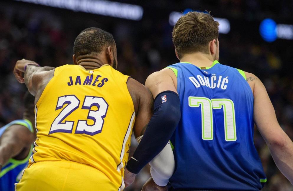  欧文37分独行侠击退国王  